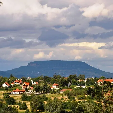 بيت للعطل In - Balaton 18865
